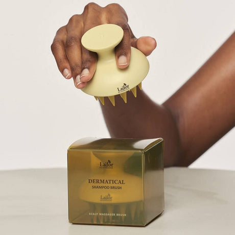 La'dor Scalp Brush Massager